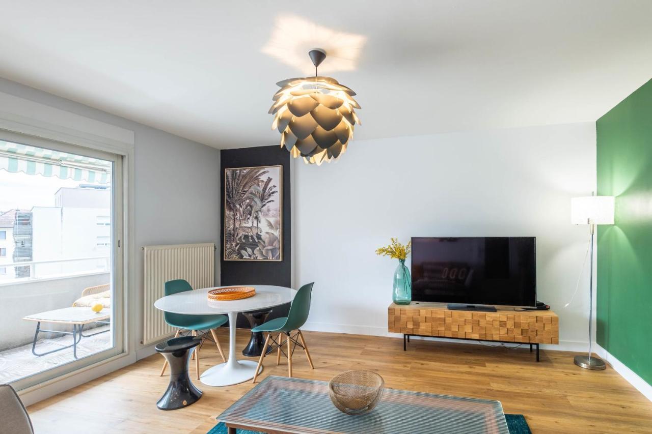 Florentine Furnished Flat Apartman Annecy Kültér fotó
